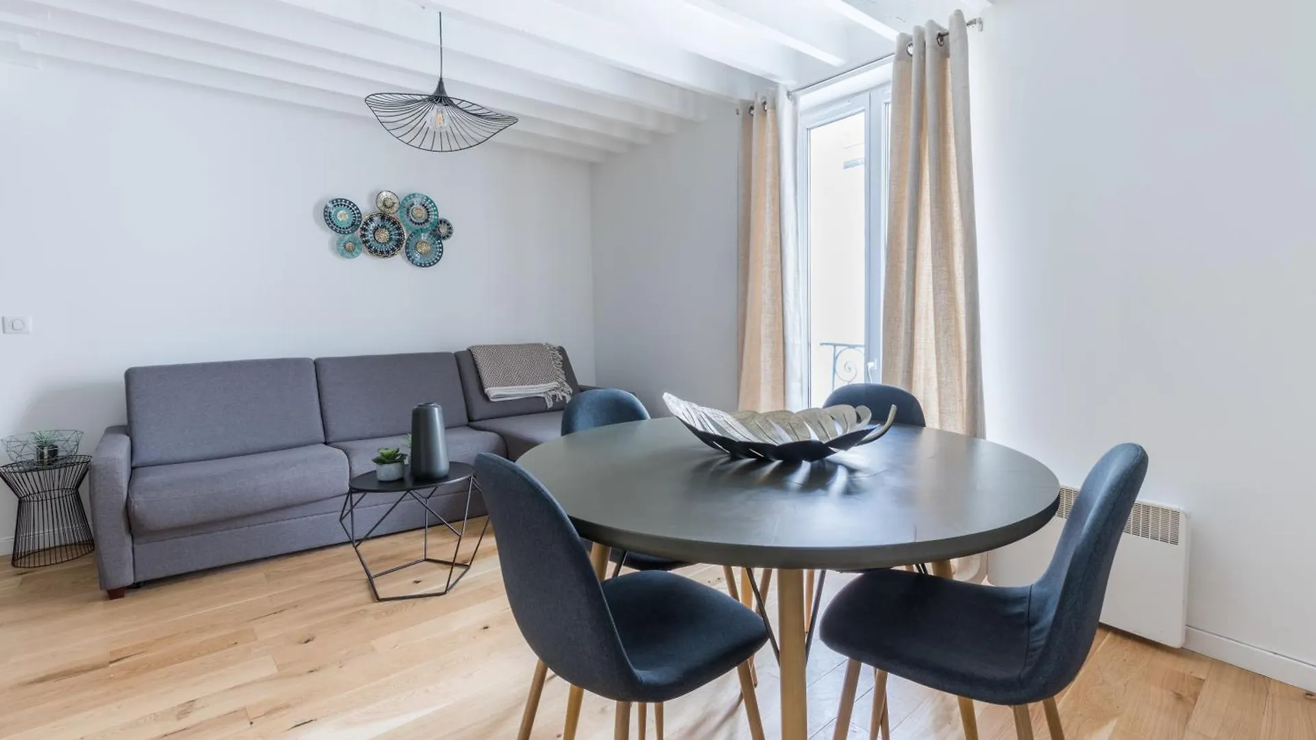 Home Suite Home Grands Boulevards 41 Paris France