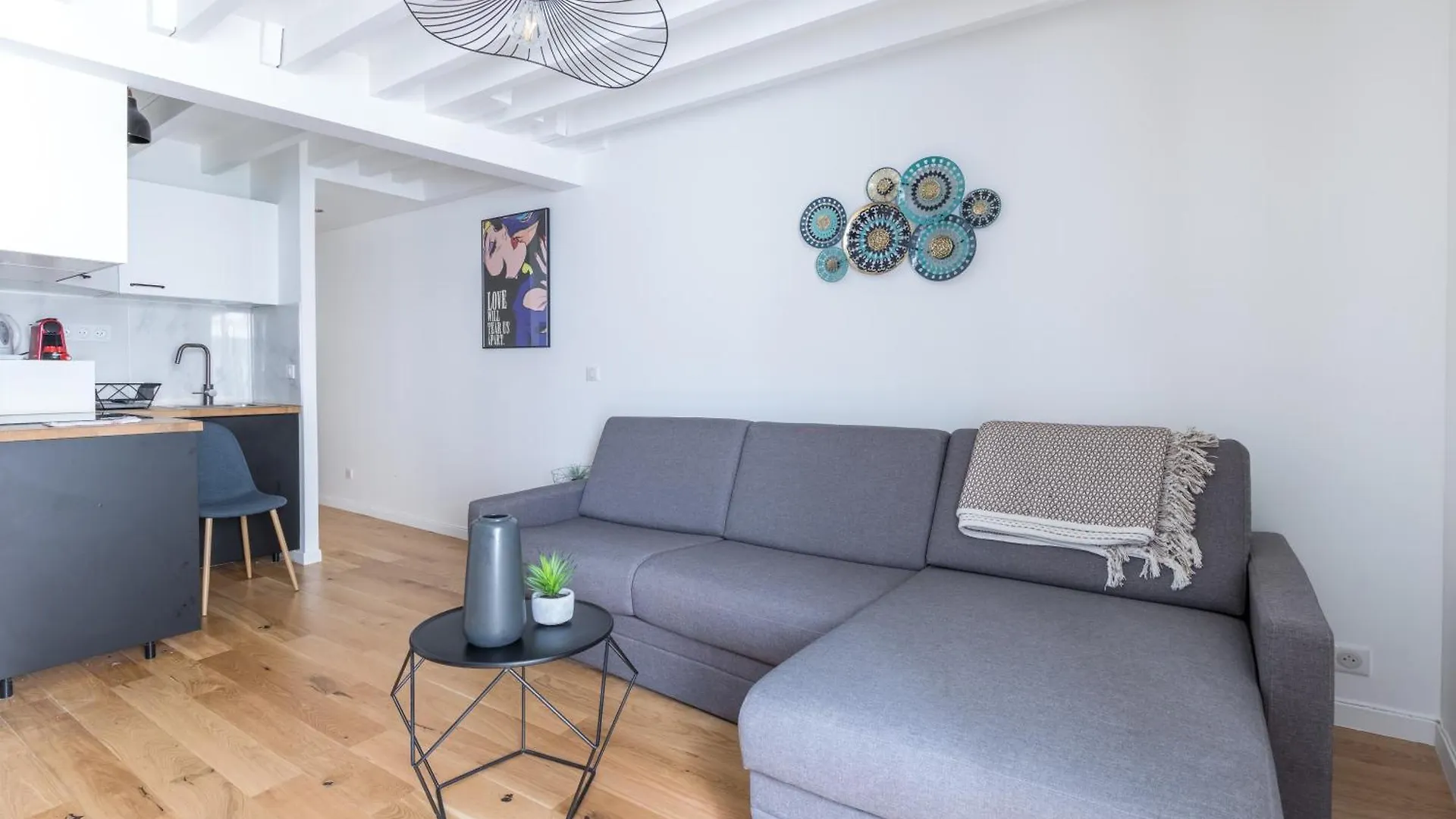 Home Suite Home Grands Boulevards 41 Paris 0*,  France